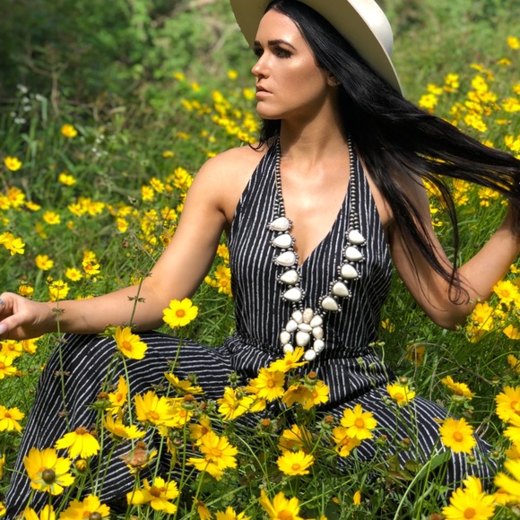 Meet your Posher, Dusty Diamonds Boutique! - Picture 7 of 8